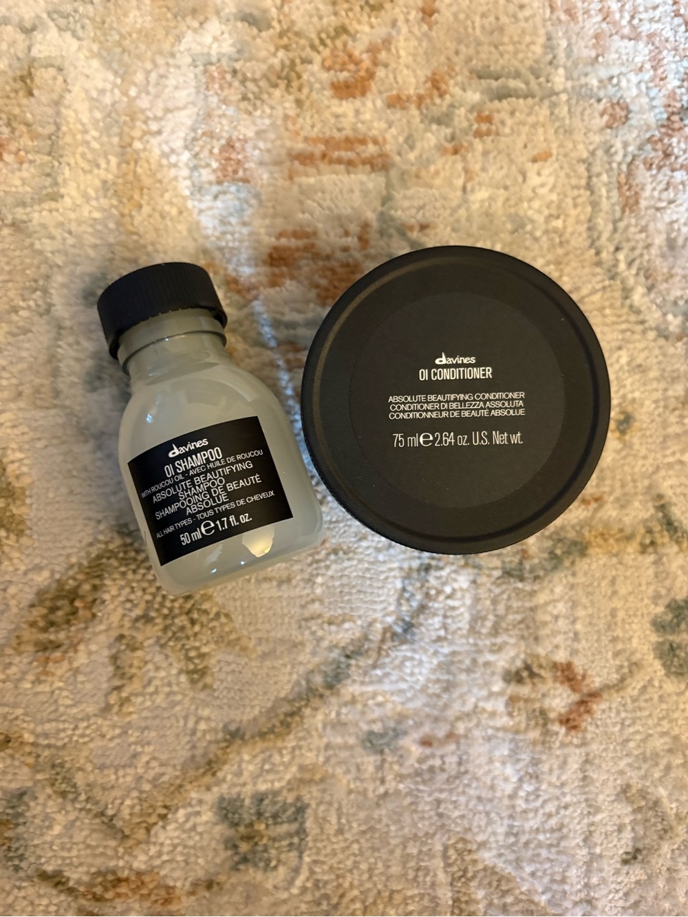 Davines OI Shampoo & OI Conditioner Travel Duo - Black and White